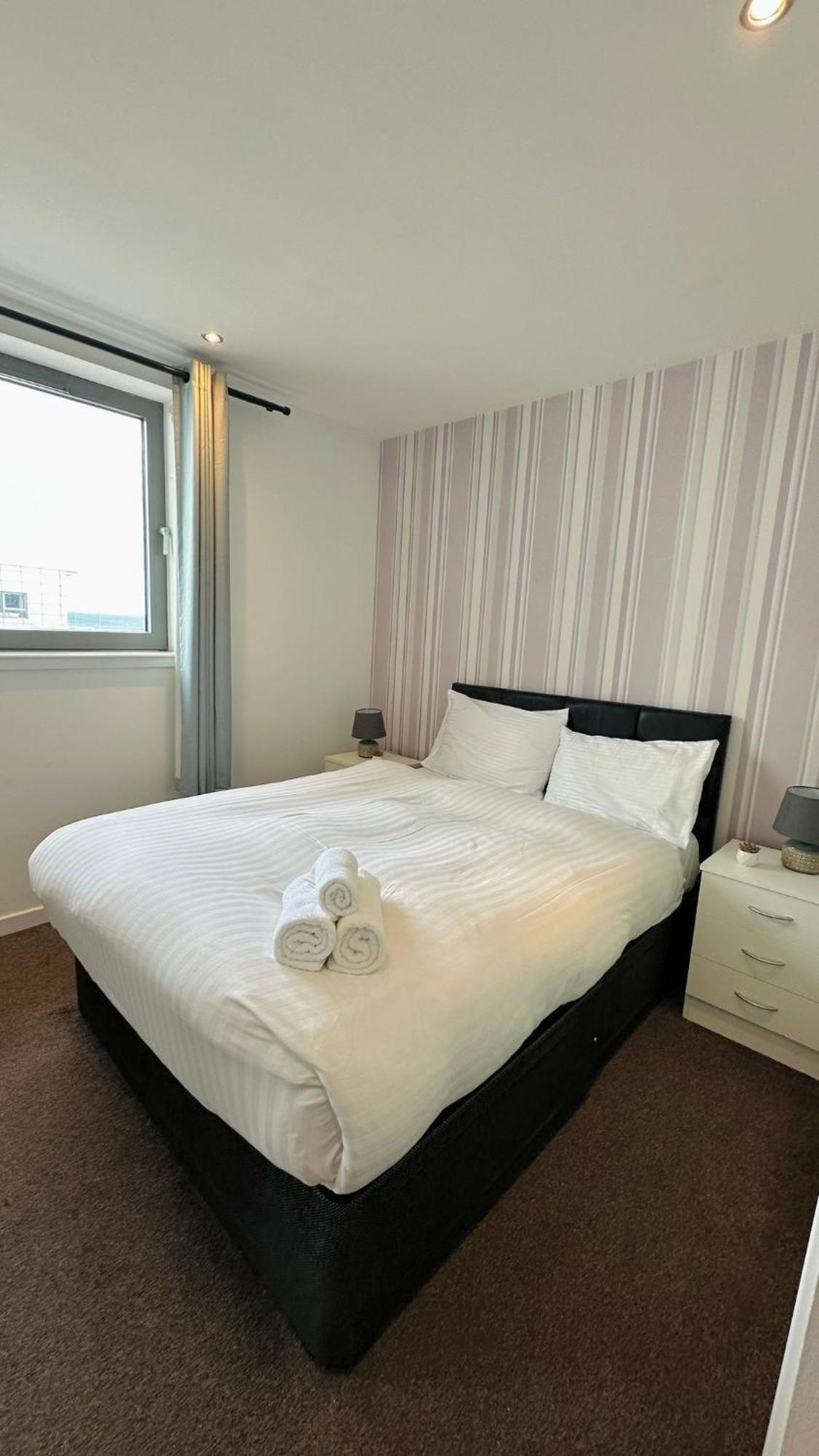Britannia Apartments EDI Exteriér fotografie